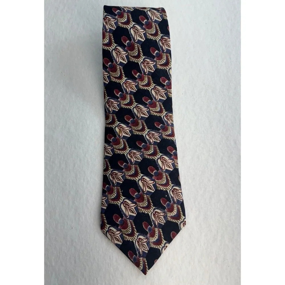 VTG Saville‎ 100% Silk From Italy Made in USA- JAG Multicolored Floral Short